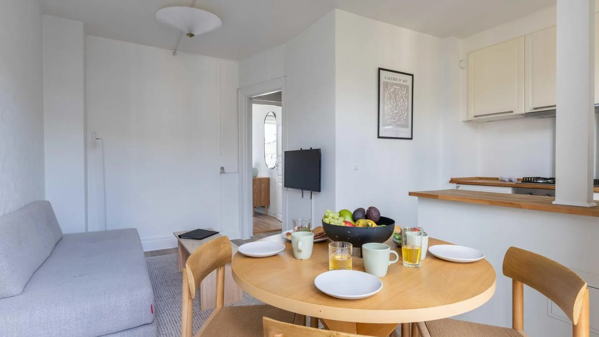 Cozy & Bright Apartment In Peaceful Area 코펜하겐