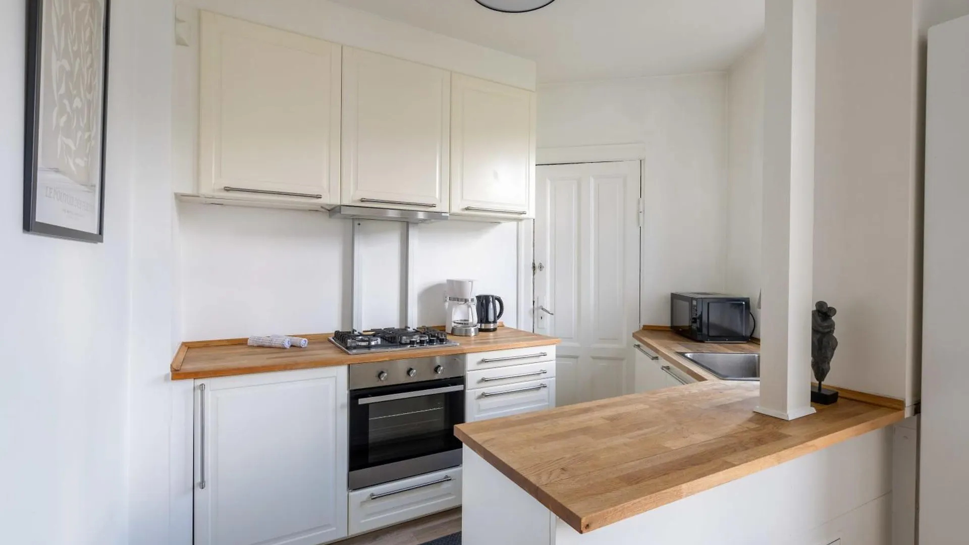 Cozy & Bright Apartment In Peaceful Area 코펜하겐 0*,  덴마크